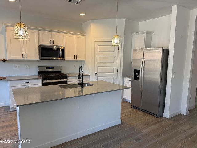 667 W Wilkinson Street, Vail, AZ 85641