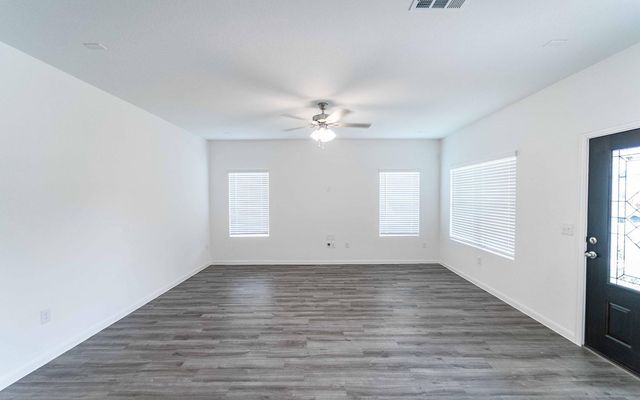 219 Tokalaun DR, Hutto, TX 78634