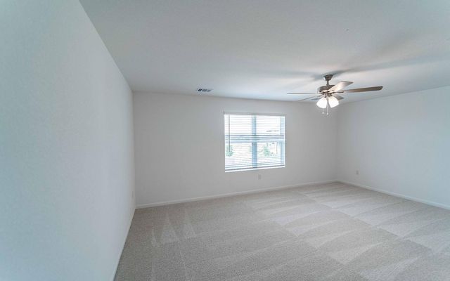 219 Tokalaun DR, Hutto, TX 78634