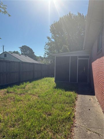 608 Edinburg AVE, Chesapeake, VA 23324