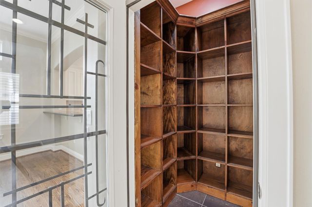 5523 Crooms Street, Houston, TX 77007