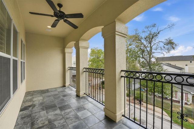 5523 Crooms Street, Houston, TX 77007