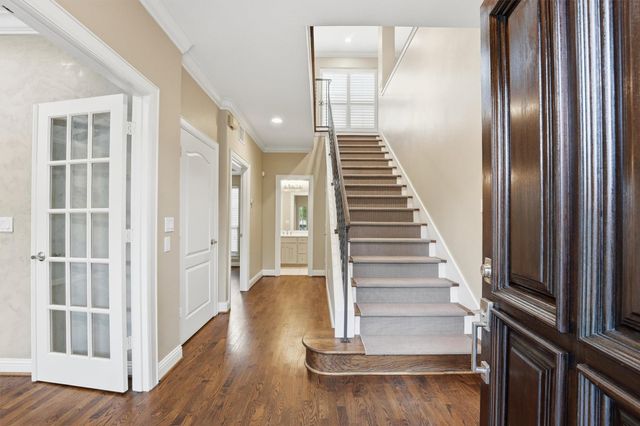 5523 Crooms Street, Houston, TX 77007