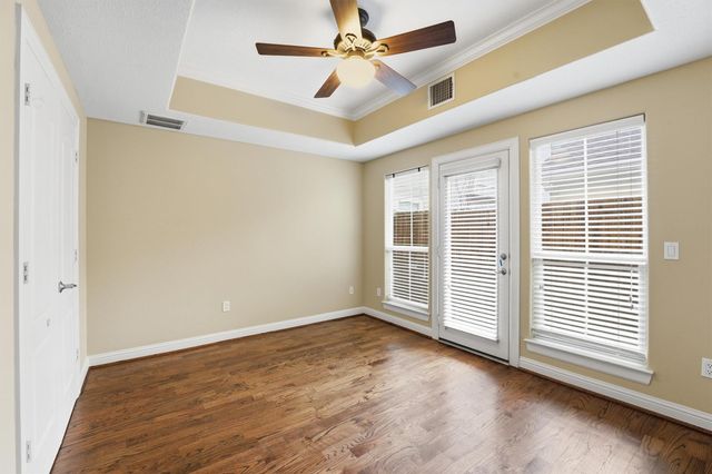 5523 Crooms Street, Houston, TX 77007