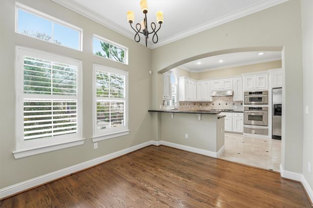 5523 Crooms Street, Houston, TX 77007