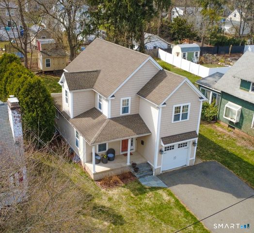 35 Walnut Street, Newington, CT 06111