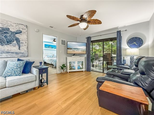 4790 Cleveland AVE 2007, Fort Myers, FL 33907