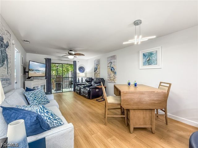 4790 Cleveland AVE 2007, Fort Myers, FL 33907