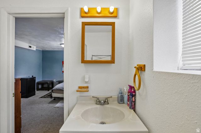 3155 S 9200 W, Magna, UT 84044