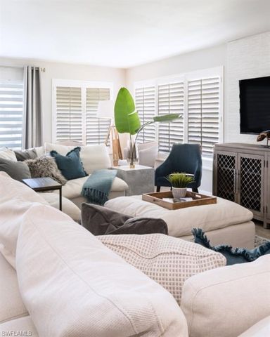 12 Knights Bridge RD # A32, Naples, FL 34112