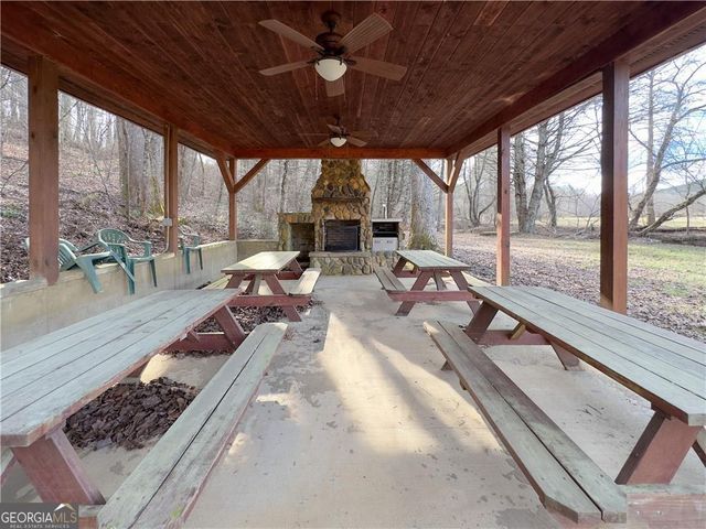 357 Mystic Lane, Blue Ridge, GA 30513