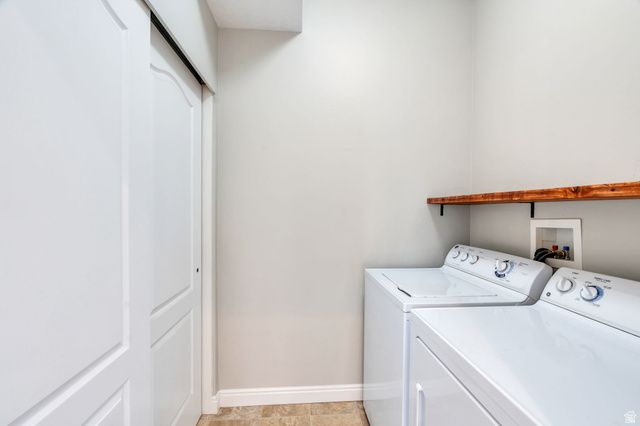 3066 W DESERT LILY DR, Lehi, UT 84043