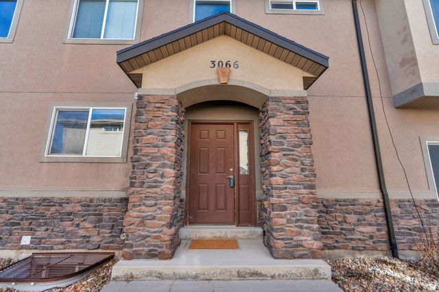 3066 W DESERT LILY DR, Lehi, UT 84043