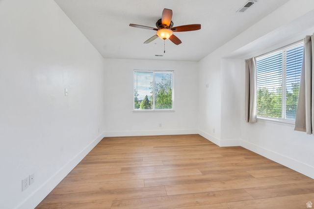 3066 W DESERT LILY DR, Lehi, UT 84043