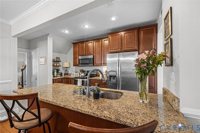 2100 Maplewood Ave, Richmond, VA 23220