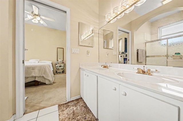 72 WHITE STAR DRIVE, Palm Coast, FL 32164