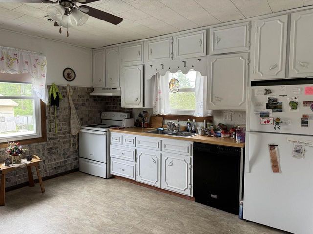 226 Winnebago Avenue, Portage, WI 53901