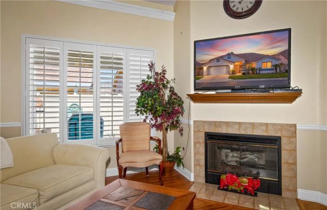 817 Perla Court, San Jacinto, CA 92583