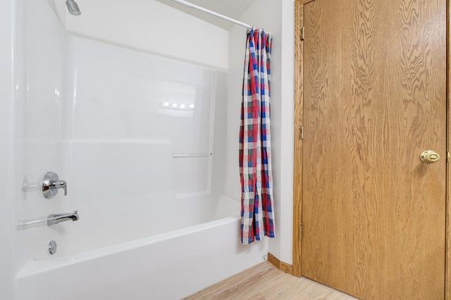 9260 S 44th STREET, Franklin, WI 53132
