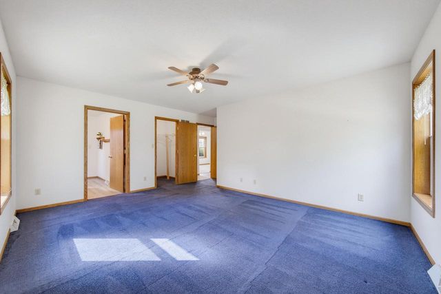 9260 S 44th STREET, Franklin, WI 53132