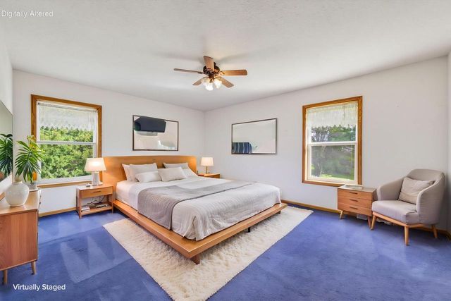9260 S 44th STREET, Franklin, WI 53132