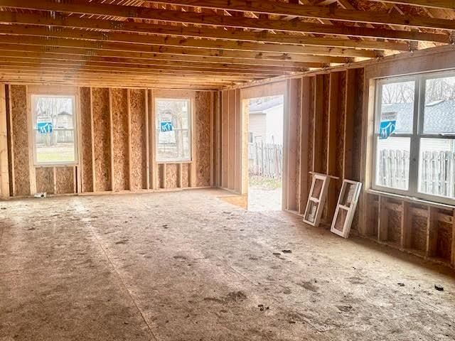 51707 Washington Street, New Baltimore, MI 48047