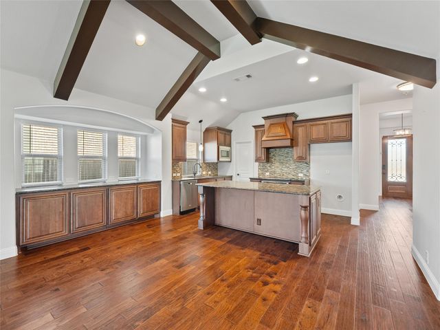 218 Calvert Drive, Midlothian, TX 76065