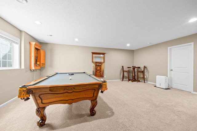 7745 Madelyn Creek Drive, Victoria, MN 55386