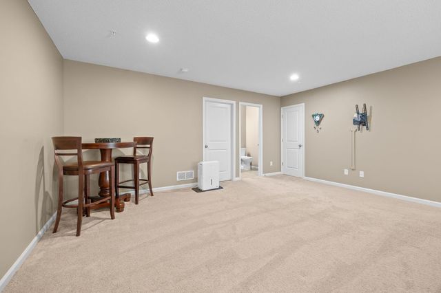 7745 Madelyn Creek Drive, Victoria, MN 55386