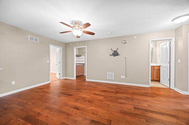 7745 Madelyn Creek Drive, Victoria, MN 55386