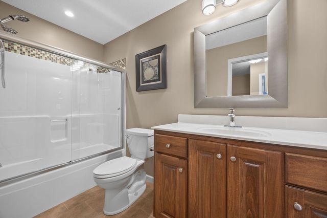 7745 Madelyn Creek Drive, Victoria, MN 55386