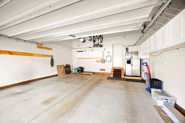 7745 Madelyn Creek Drive, Victoria, MN 55386