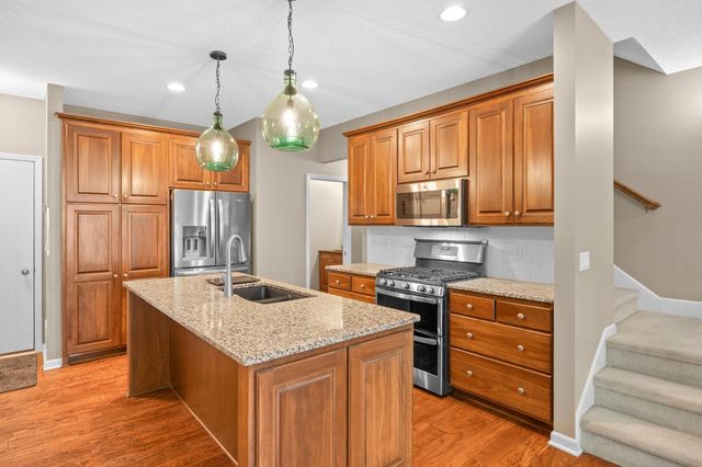 7745 Madelyn Creek Drive, Victoria, MN 55386