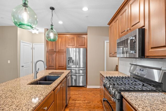 7745 Madelyn Creek Drive, Victoria, MN 55386