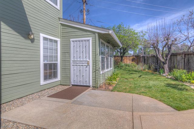 629 James Dr, Placerville, CA 95667