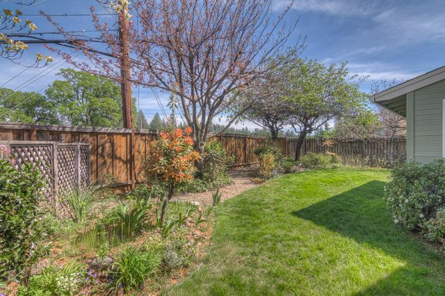 629 James Dr, Placerville, CA 95667