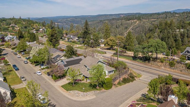 629 James Dr, Placerville, CA 95667
