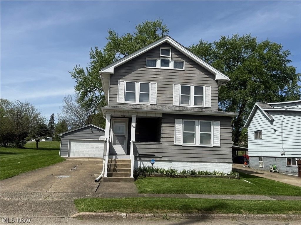 460 Whipple Avenue, Campbell, OH 44405