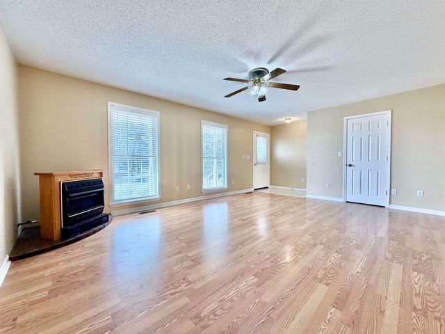 1086 SLOAN RD, Burlison, TN 38015