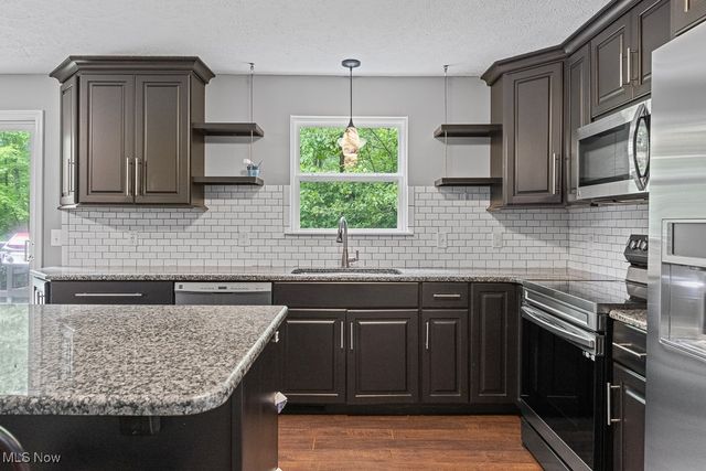 13109 Edison Street NE, Alliance, OH 44601