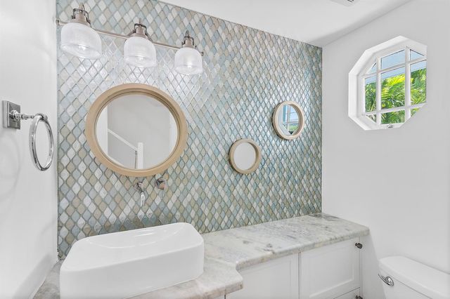 718 Rider Road, Boynton Beach, FL 33435