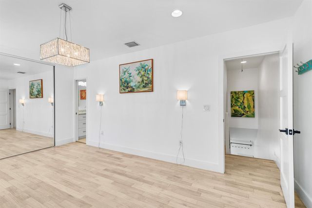 718 Rider Road, Boynton Beach, FL 33435