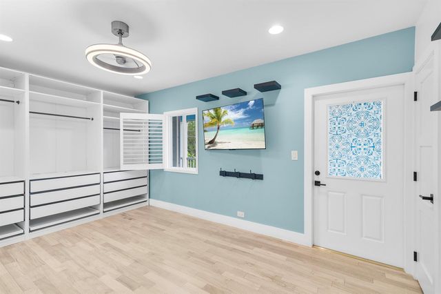 718 Rider Road, Boynton Beach, FL 33435