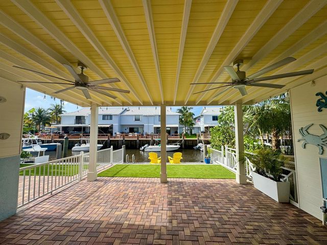 718 Rider Road, Boynton Beach, FL 33435