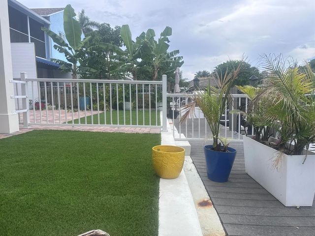 718 Rider Road, Boynton Beach, FL 33435