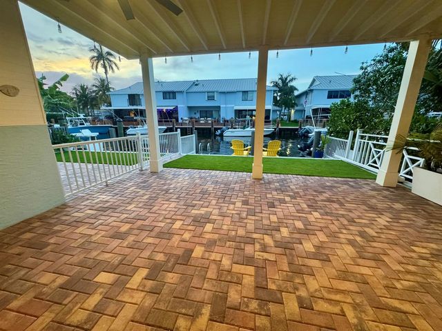718 Rider Road, Boynton Beach, FL 33435