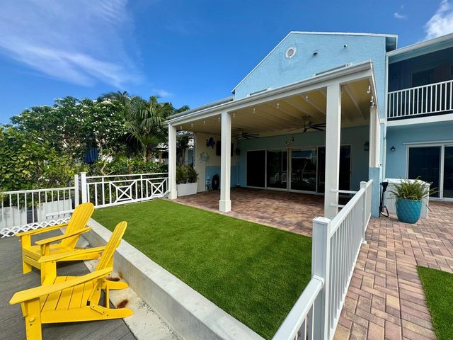 718 Rider Road, Boynton Beach, FL 33435