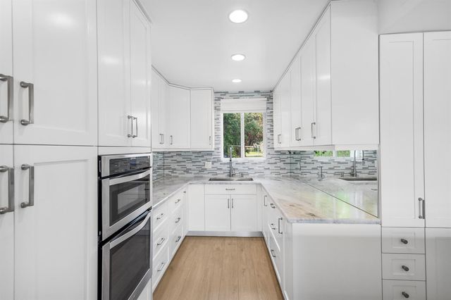 718 Rider Road, Boynton Beach, FL 33435