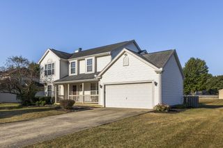 5375 Meadow Grove Drive, Grove City, OH 43123
