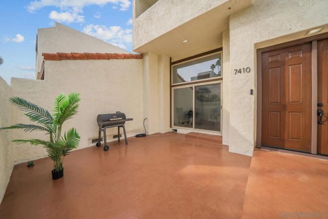 7410 Caminito Carlotta, Del Cerro, CA 92120